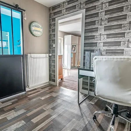 펜션 Le Vincennes, Simple Et Atypique ! 숄레